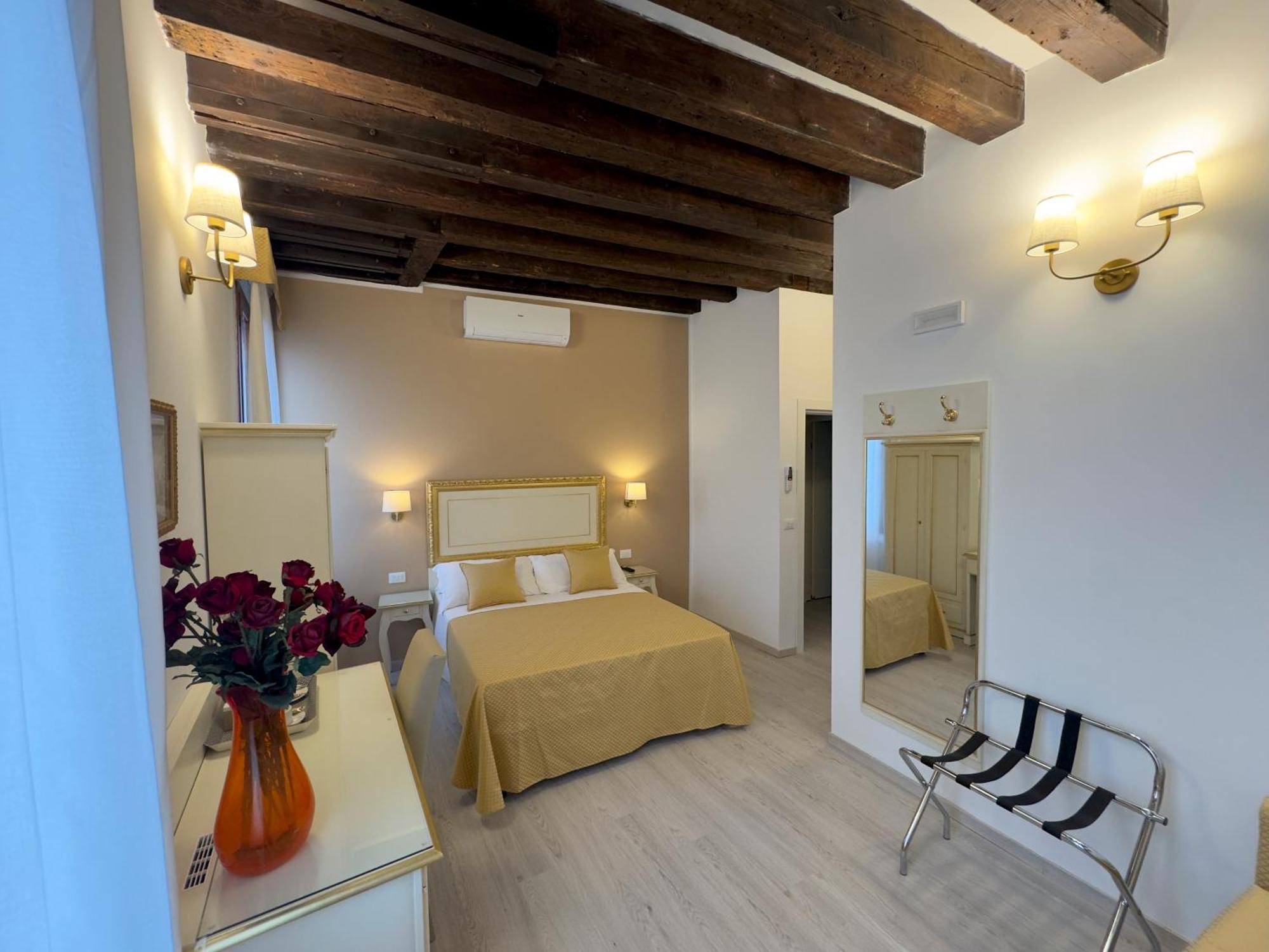 Residenza Briati Hotell Venedig Exteriör bild